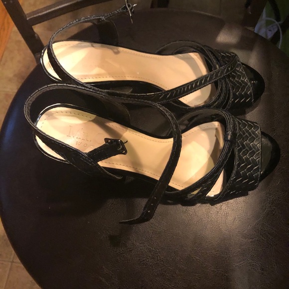 Mr. Cat shoes. NWOT - Picture 2 of 4